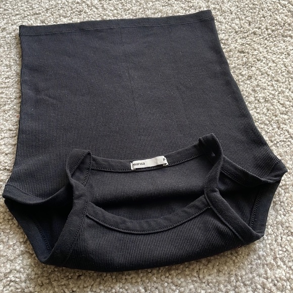 ✨Halter Neck Heart Breaker Top✨ - Picture 10 of 10